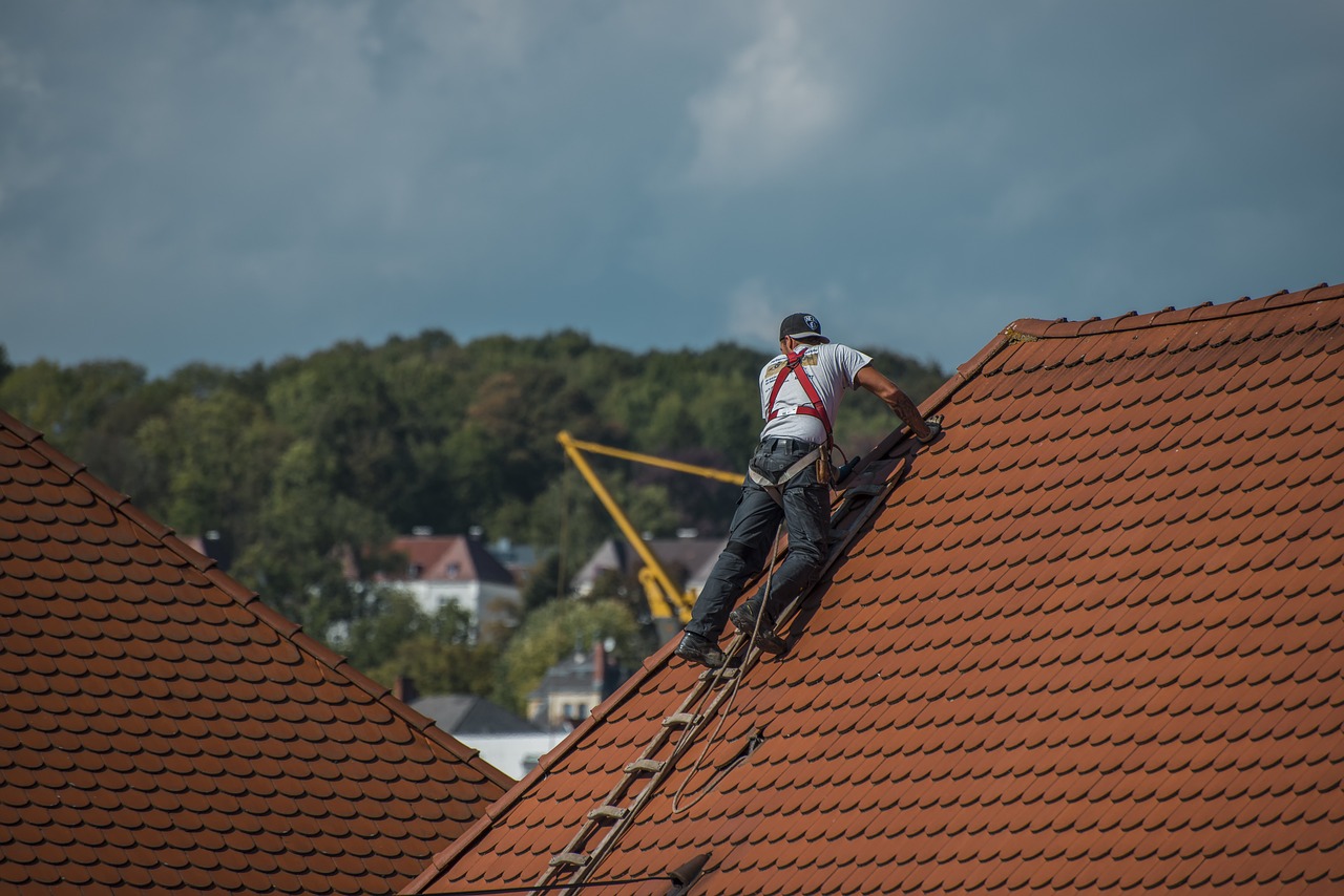 10 Advantages of a Roof Replacement of Your Rental Properties