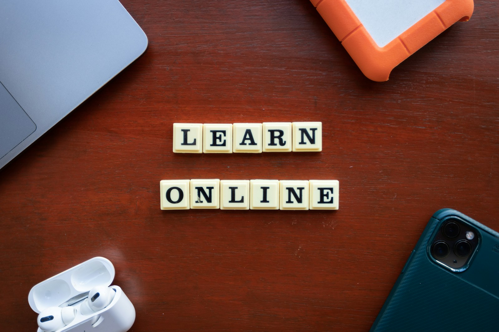 Thinkific vs Teachable: Complete Comparison of LMS Platforms