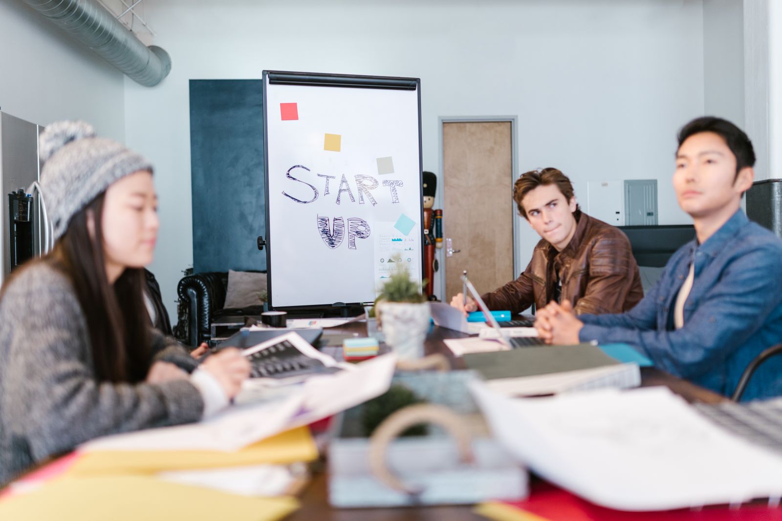 Startup Operations: 5 Decision Rules Founders Set Early